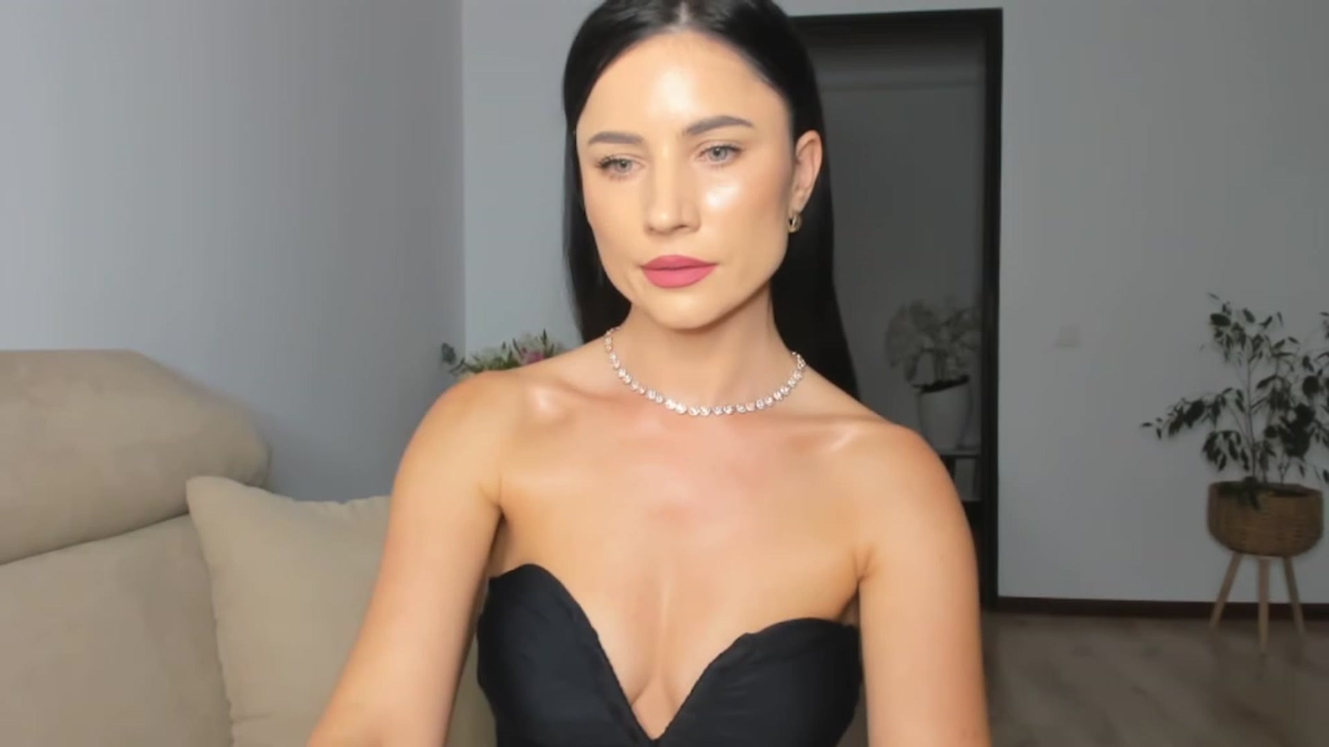 Gallery image thumbnail from Ms_Seductive's myfreecams stream on, 10/16/2023, 15:57 image 20 of 20