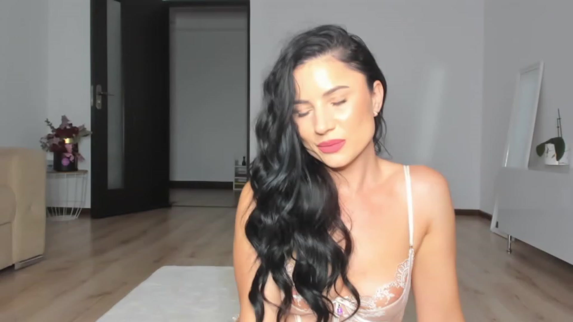 Gallery image thumbnail from Ms_Seductive's myfreecams stream on, 10/19/2023, 16:06 image 15 of 20