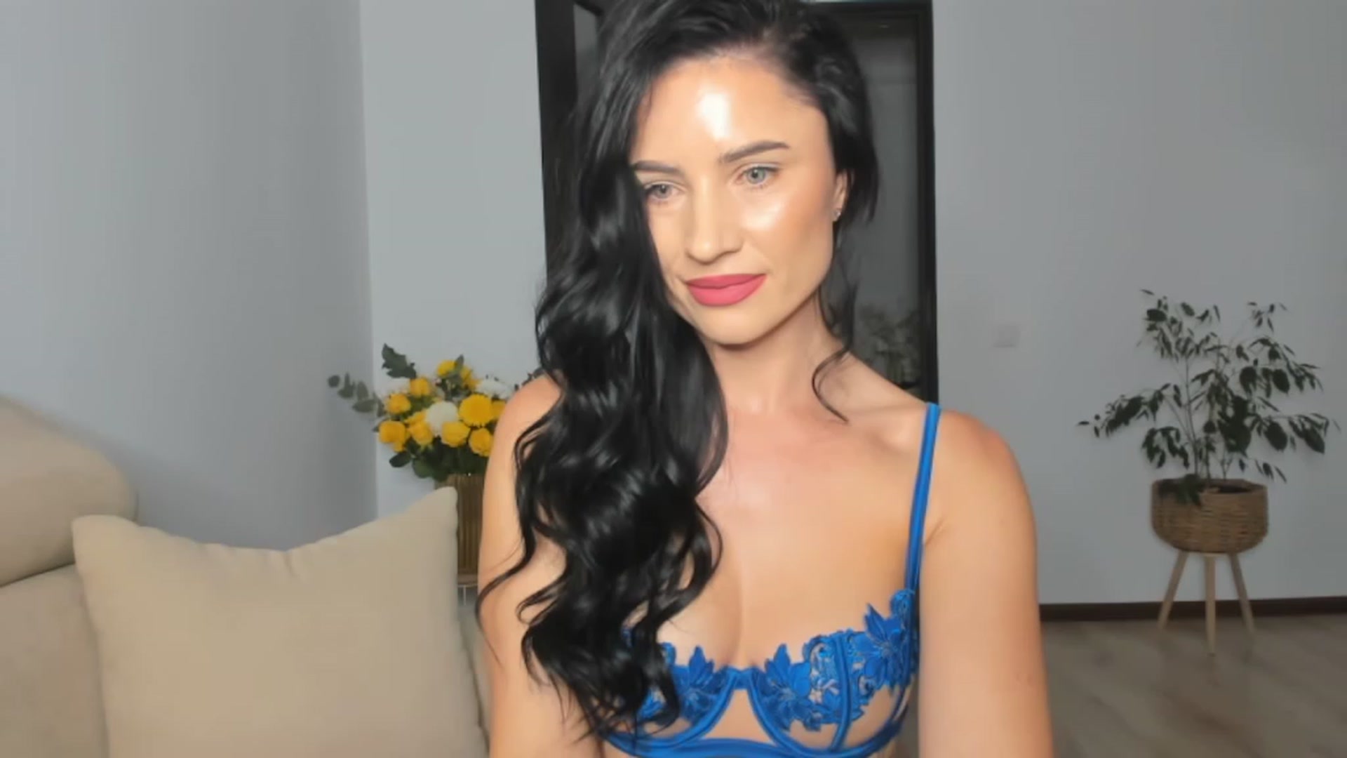 Gallery image thumbnail from Ms_Seductive's myfreecams stream on, 10/26/2023, 17:39 image 11 of 20