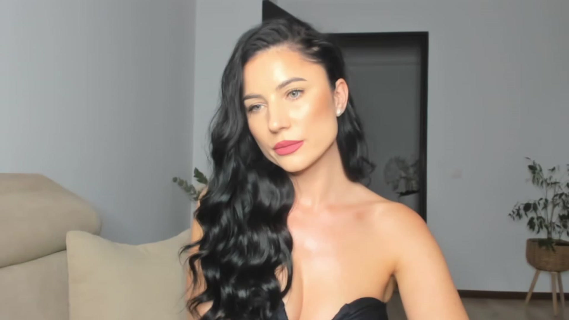 Gallery image thumbnail from Ms_Seductive's myfreecams stream on, 11/03/2023, 16:21 image 18 of 20