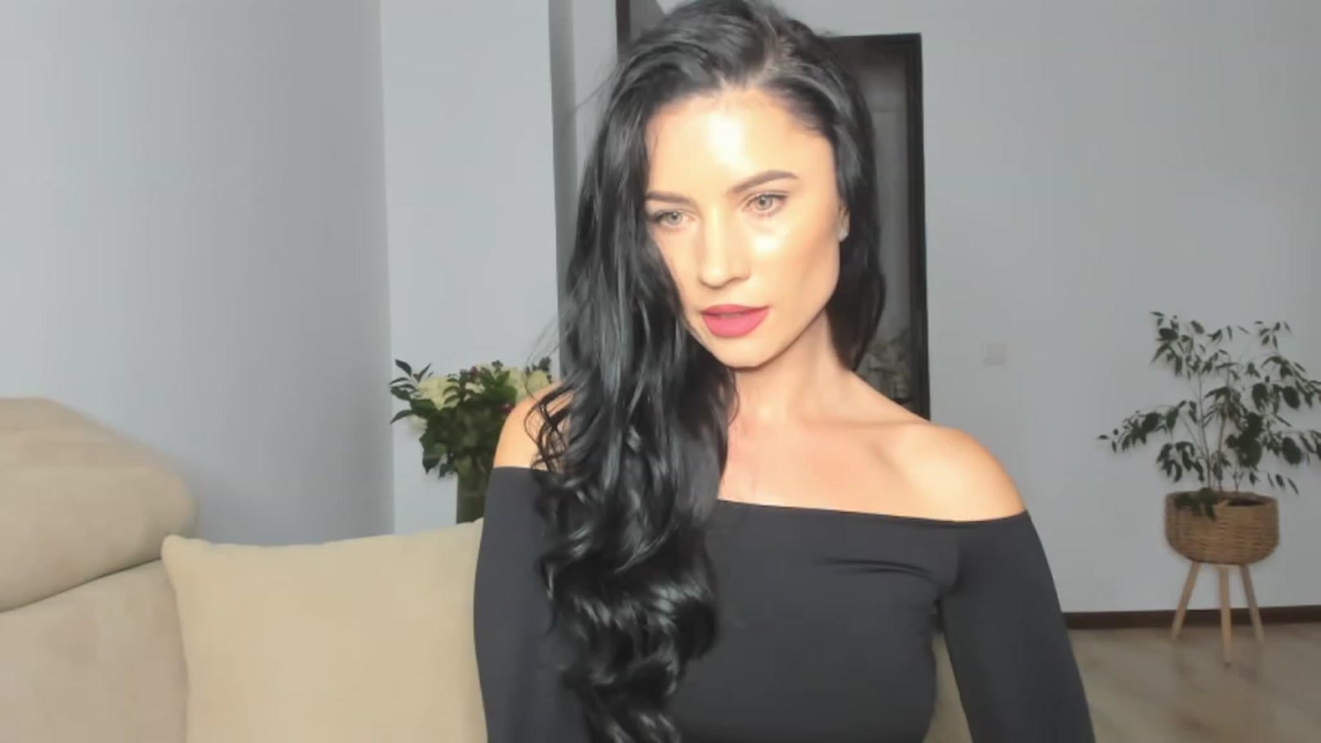 Gallery image thumbnail from Ms_Seductive's myfreecams stream on, 11/16/2023, 17:07 image 13 of 20