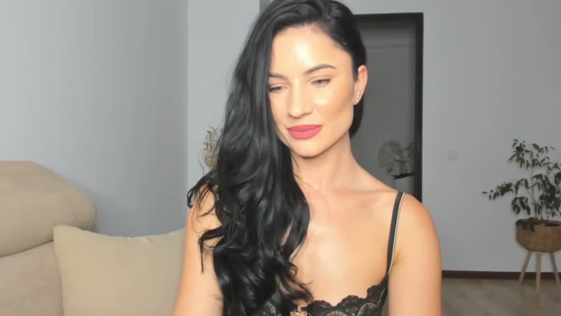 Gallery image thumbnail from Ms_Seductive's myfreecams stream on, 11/21/2023, 15:58 image 14 of 20