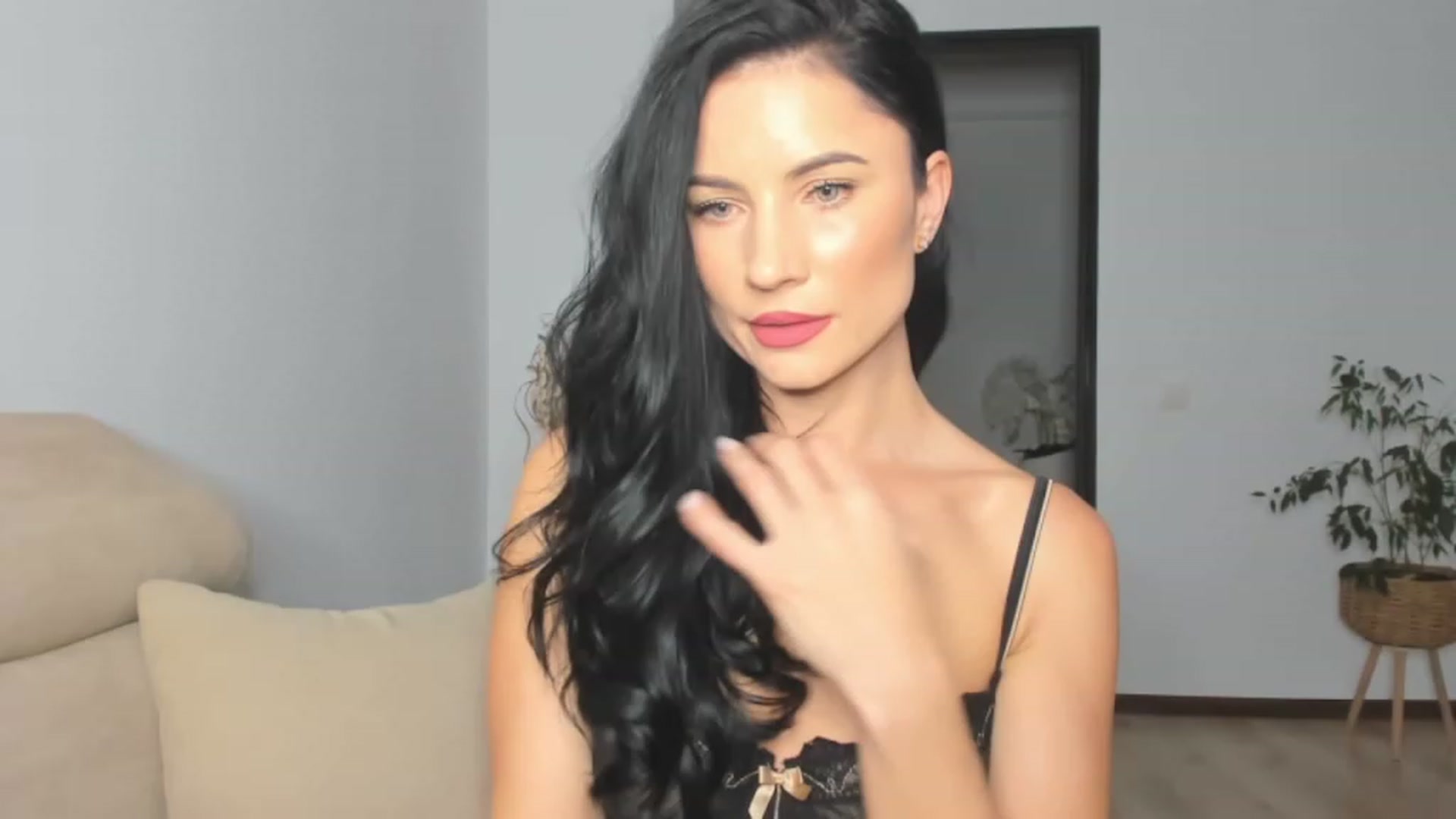 Gallery image thumbnail from Ms_Seductive's myfreecams stream on, 11/21/2023, 15:58 image 10 of 20