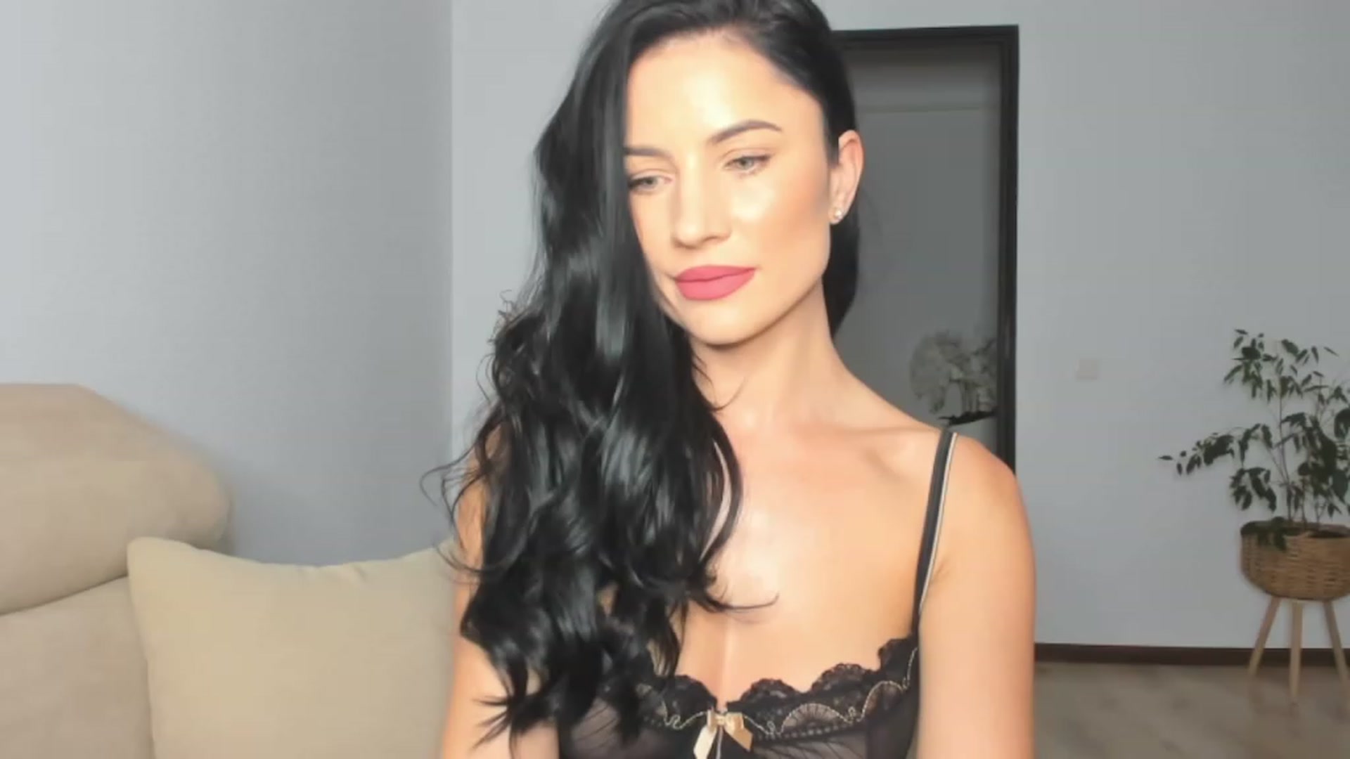 Gallery image thumbnail from Ms_Seductive's myfreecams stream on, 11/21/2023, 15:58 image 7 of 20
