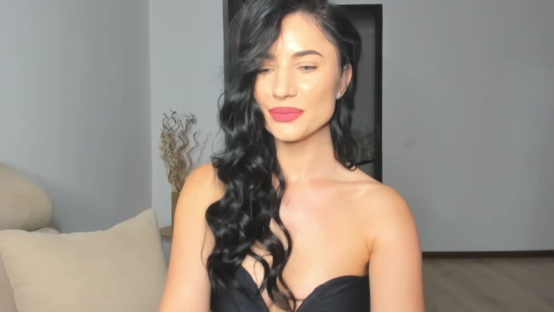 Gallery image thumbnail from Ms_Seductive's myfreecams stream on, 01/10/2024, 16:33 image 20 of 20