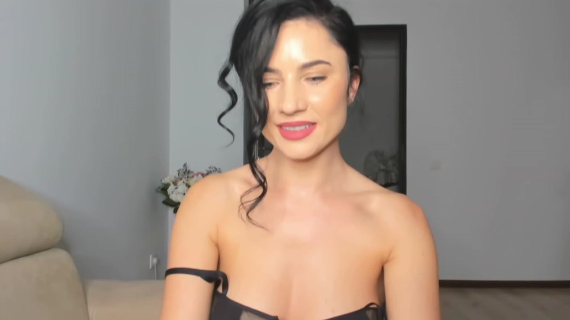 Gallery image thumbnail from Ms_Seductive's myfreecams stream on, 01/18/2024, 20:04 image 15 of 20
