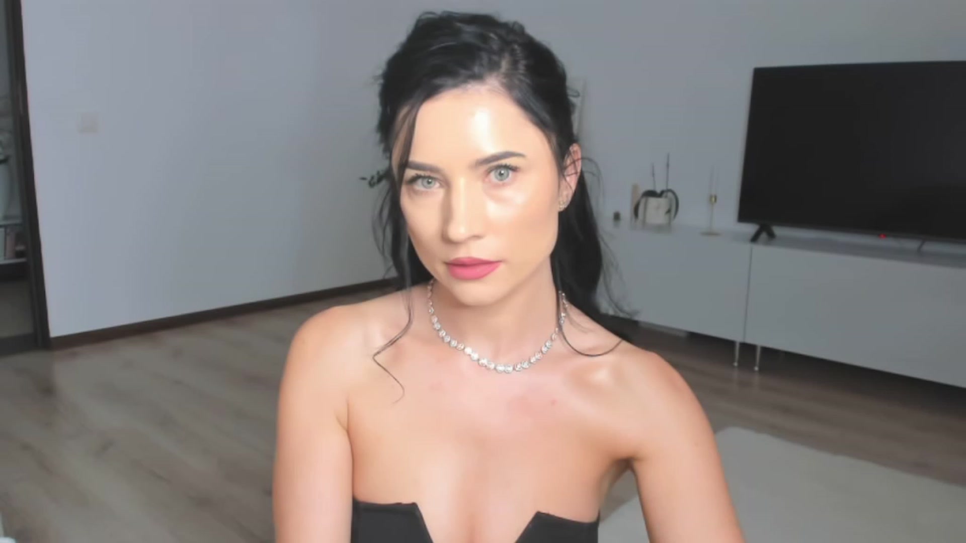 Gallery image thumbnail from Ms_Seductive's myfreecams stream on, 01/21/2024, 16:25 image 7 of 20