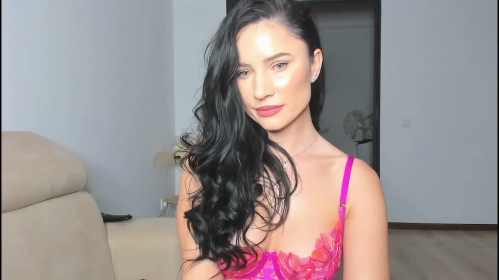 Gallery image thumbnail from Ms_Seductive's myfreecams stream on, 02/08/2024, 16:17 image 13 of 20