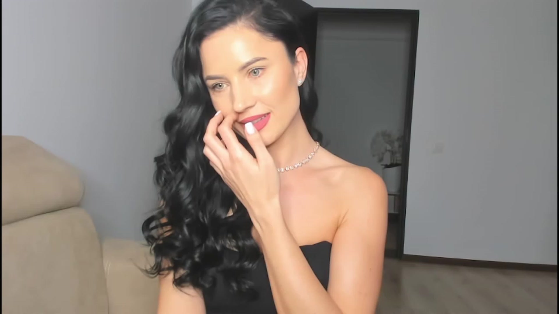 Gallery image thumbnail from Ms_Seductive's myfreecams stream on, 02/17/2024, 17:51 image 3 of 20