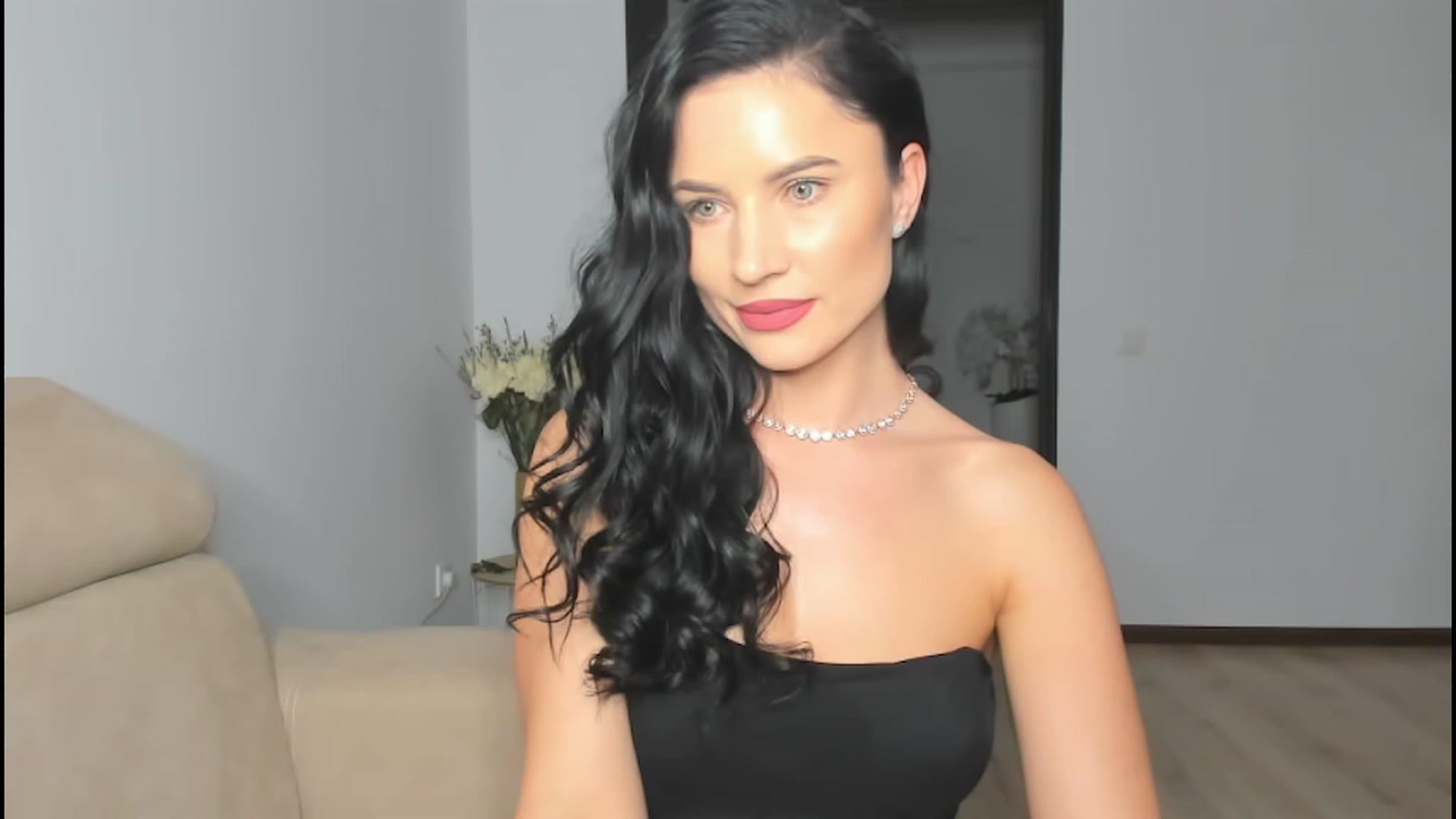 Gallery image thumbnail from Ms_Seductive's myfreecams stream on, 02/17/2024, 17:51 image 7 of 20
