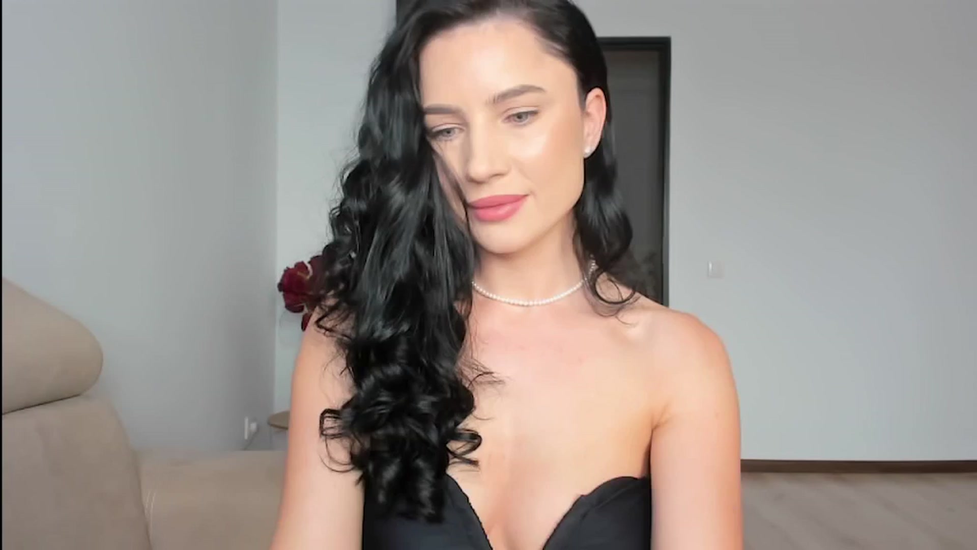 Gallery image thumbnail from Ms_Seductive's myfreecams stream on, 04/16/2024, 15:17 image 7 of 20