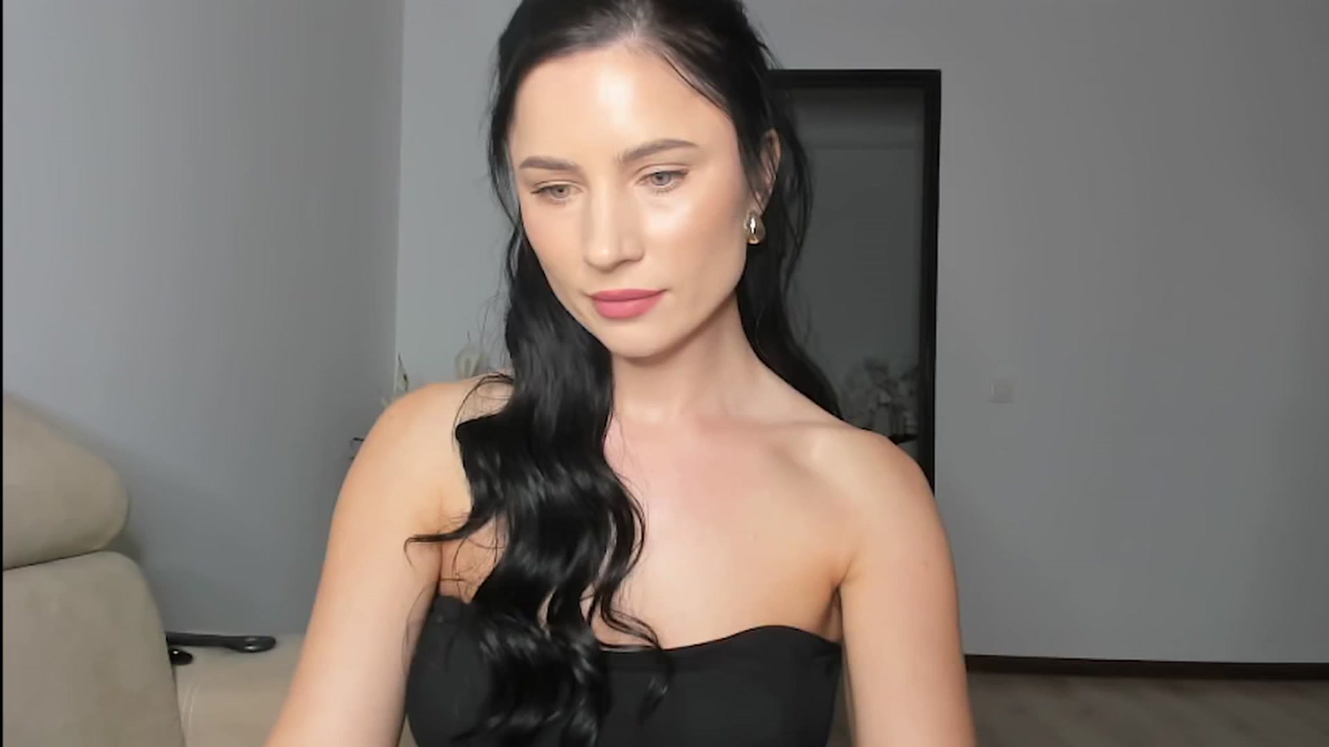 Gallery image thumbnail from Ms_Seductive's myfreecams stream on, 04/18/2024, 14:40 image 13 of 20