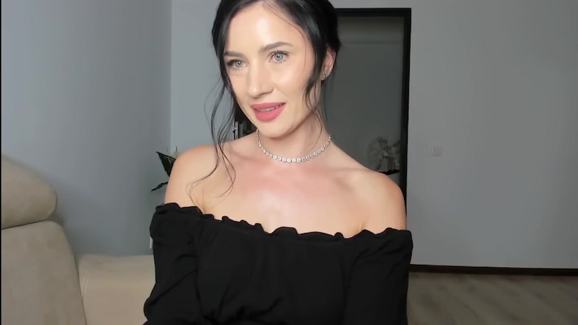 Gallery image thumbnail from Ms_Seductive's myfreecams stream on, 05/13/2024, 14:55 image 2 of 20