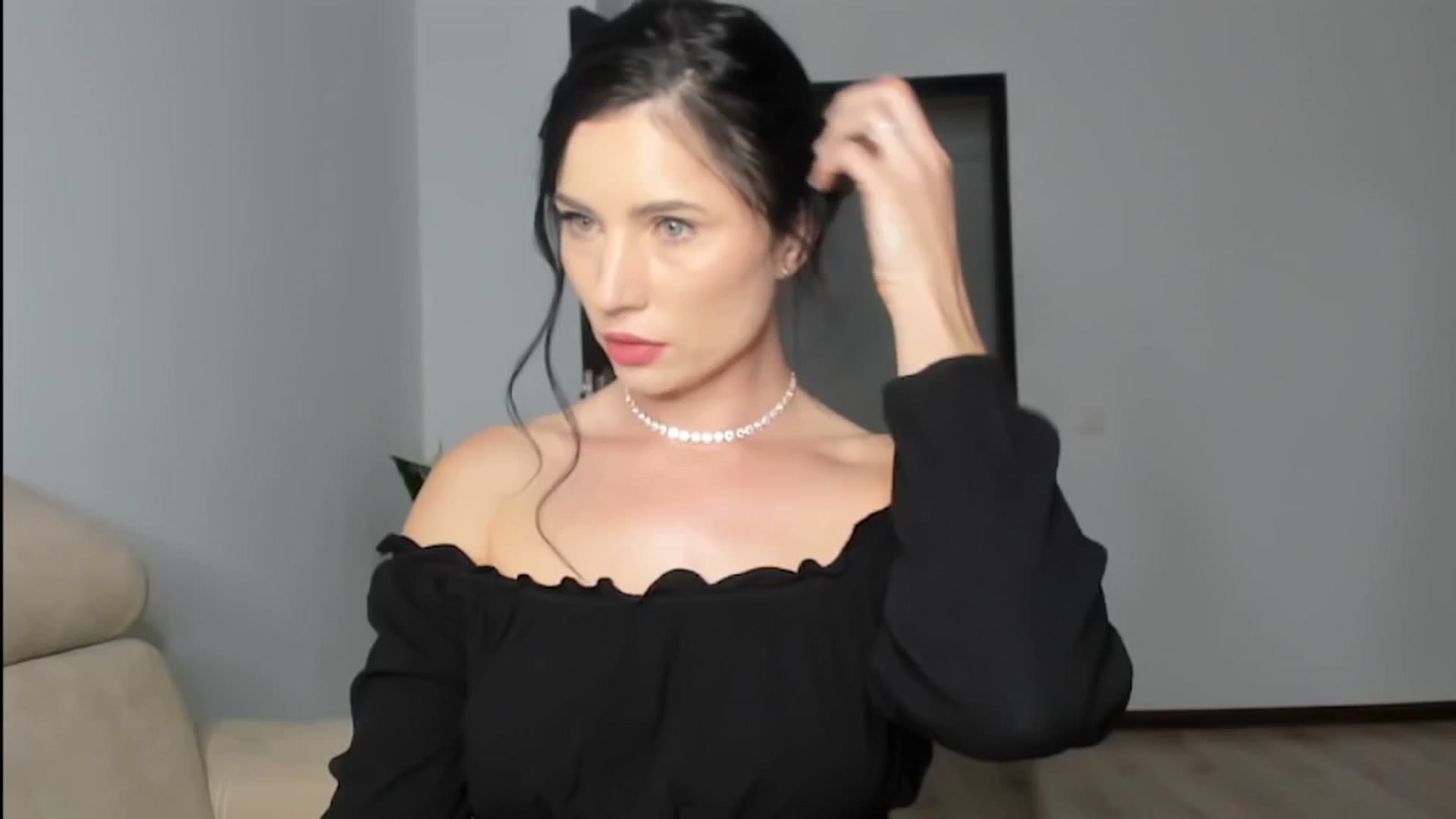 Gallery image thumbnail from Ms_Seductive's myfreecams stream on, 05/13/2024, 15:18 image 18 of 20