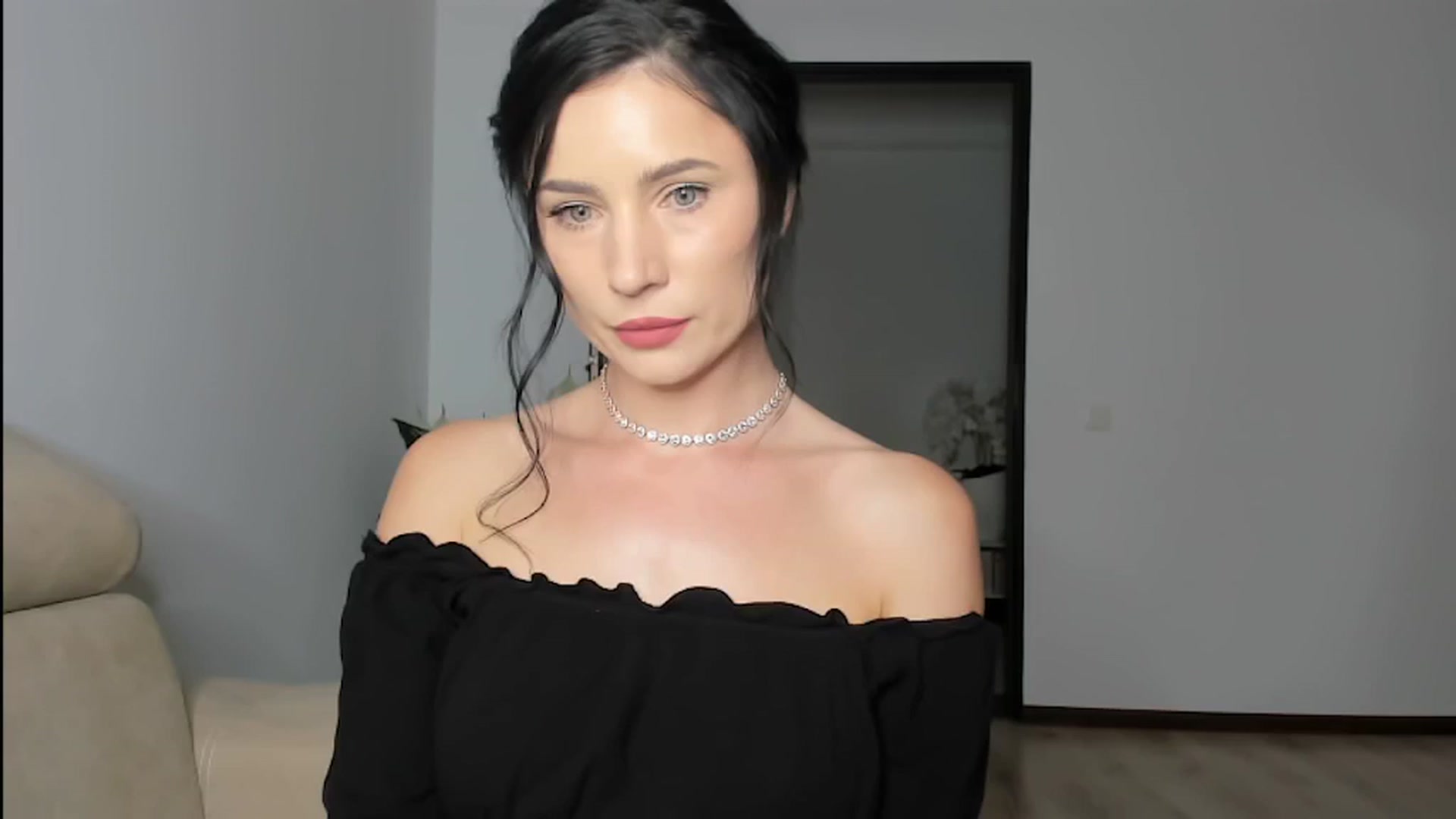 Gallery image thumbnail from Ms_Seductive's myfreecams stream on, 05/13/2024, 15:18 image 2 of 20