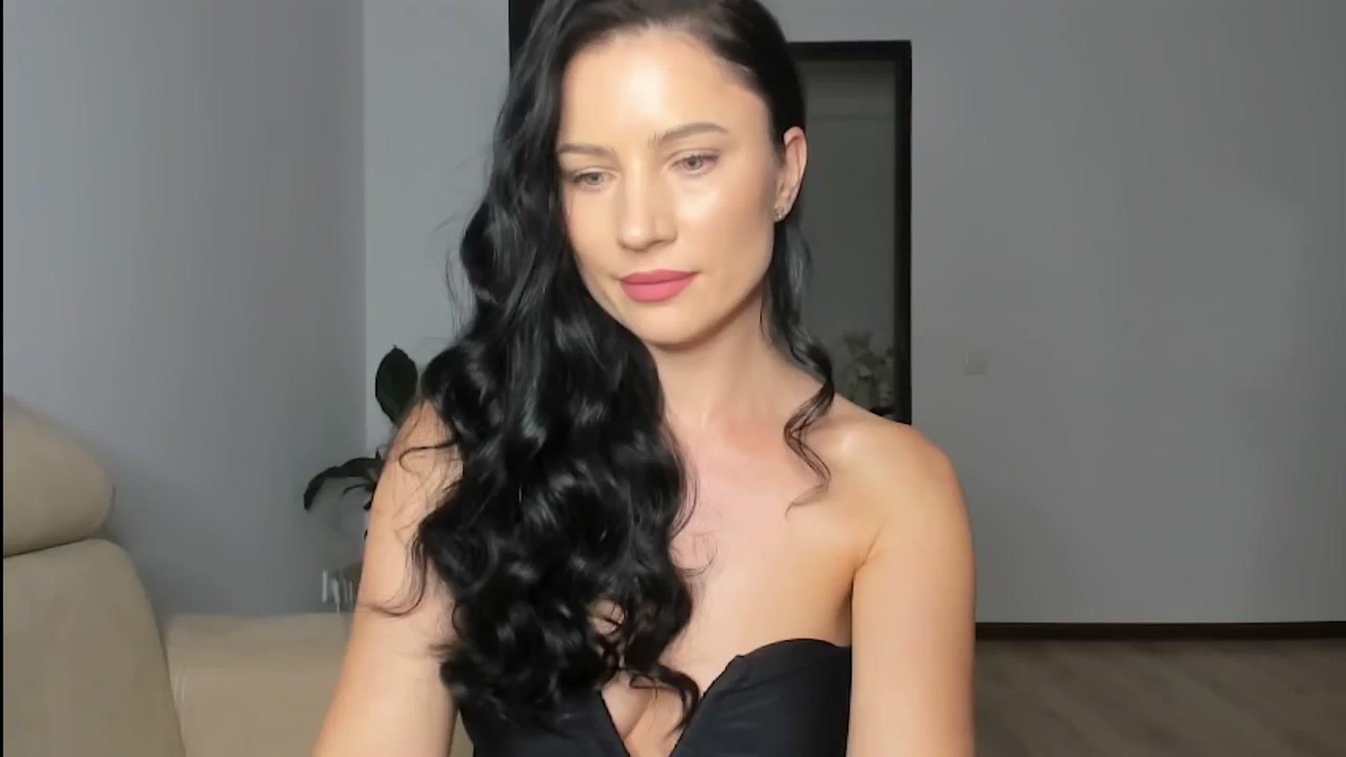 Gallery image thumbnail from Ms_Seductive's myfreecams stream on, 07/23/2024, 15:27 image 7 of 20