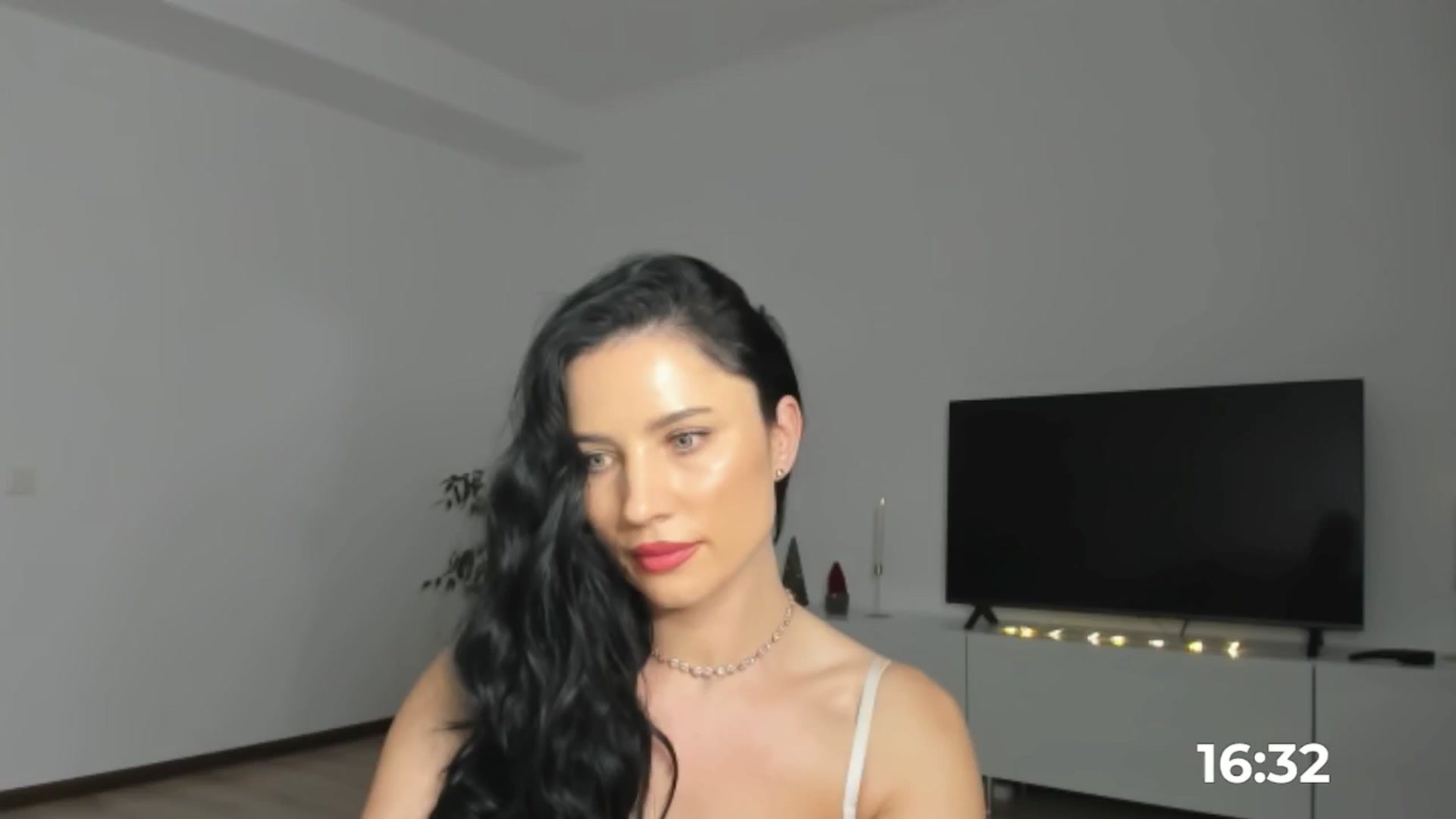 Gallery image thumbnail from Ms_Seductive's myfreecams stream on, 12/06/2024, 17:32 image 2 of 20