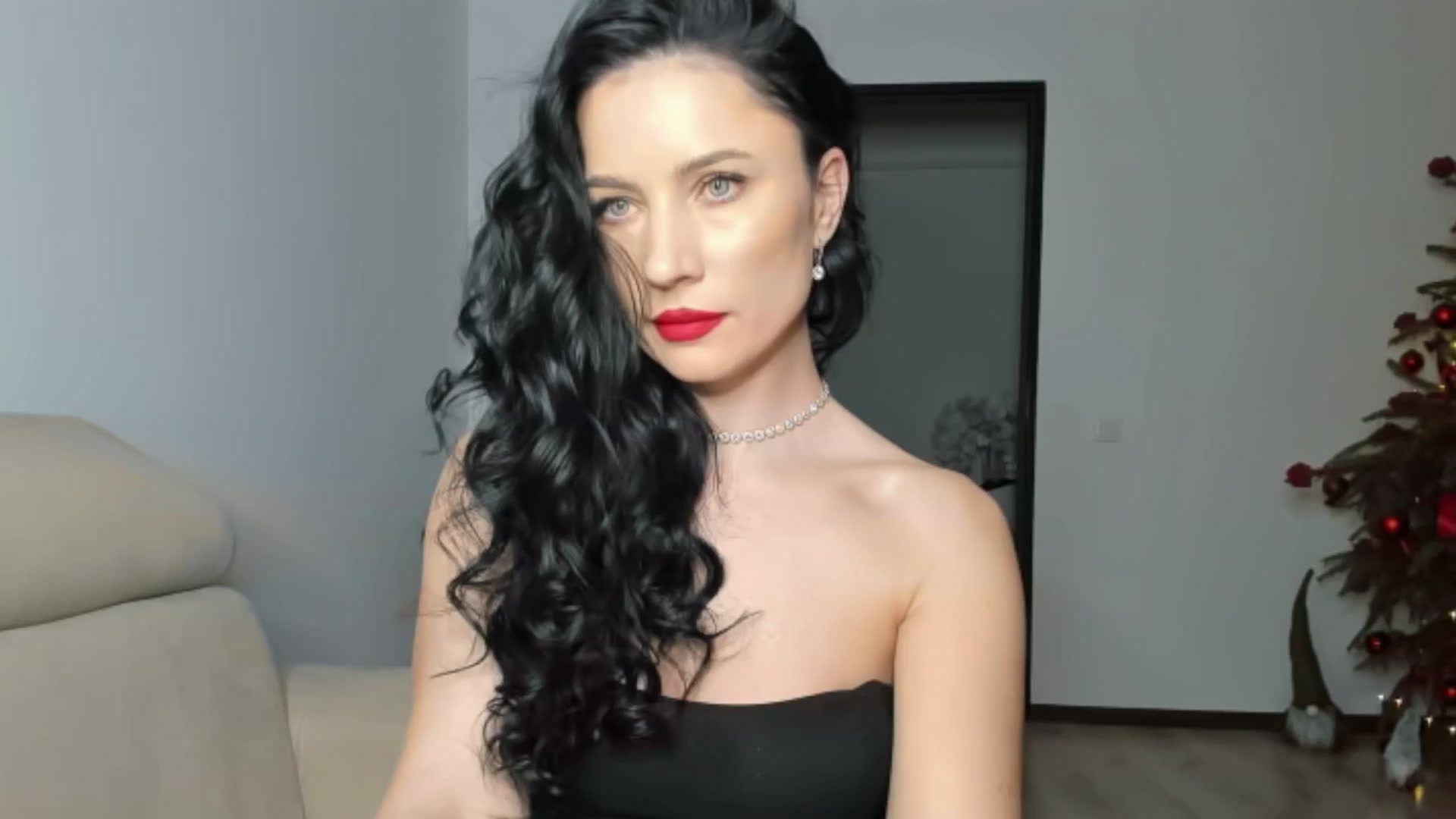 Gallery image thumbnail from Ms_Seductive's myfreecams stream on, 01/02/2025, 17:00 image 1 of 20