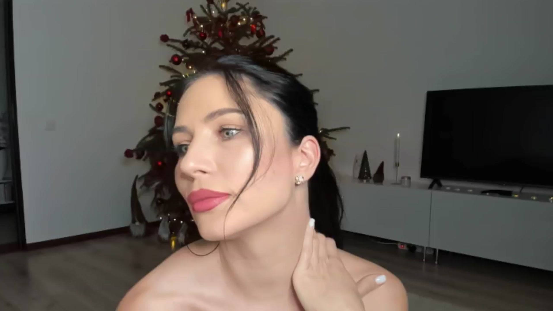 Gallery image thumbnail from Ms_Seductive's myfreecams stream on, 01/05/2025, 15:54 image 16 of 20