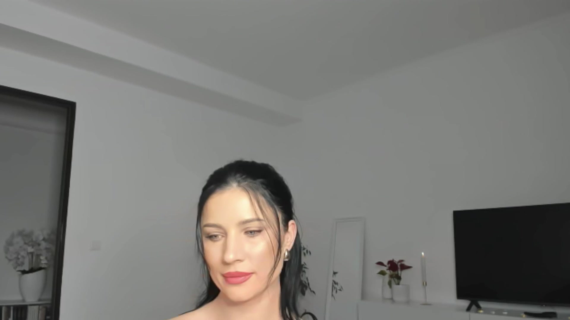 Gallery image thumbnail from Ms_Seductive's myfreecams stream on, 01/07/2025, 15:37 image 13 of 20