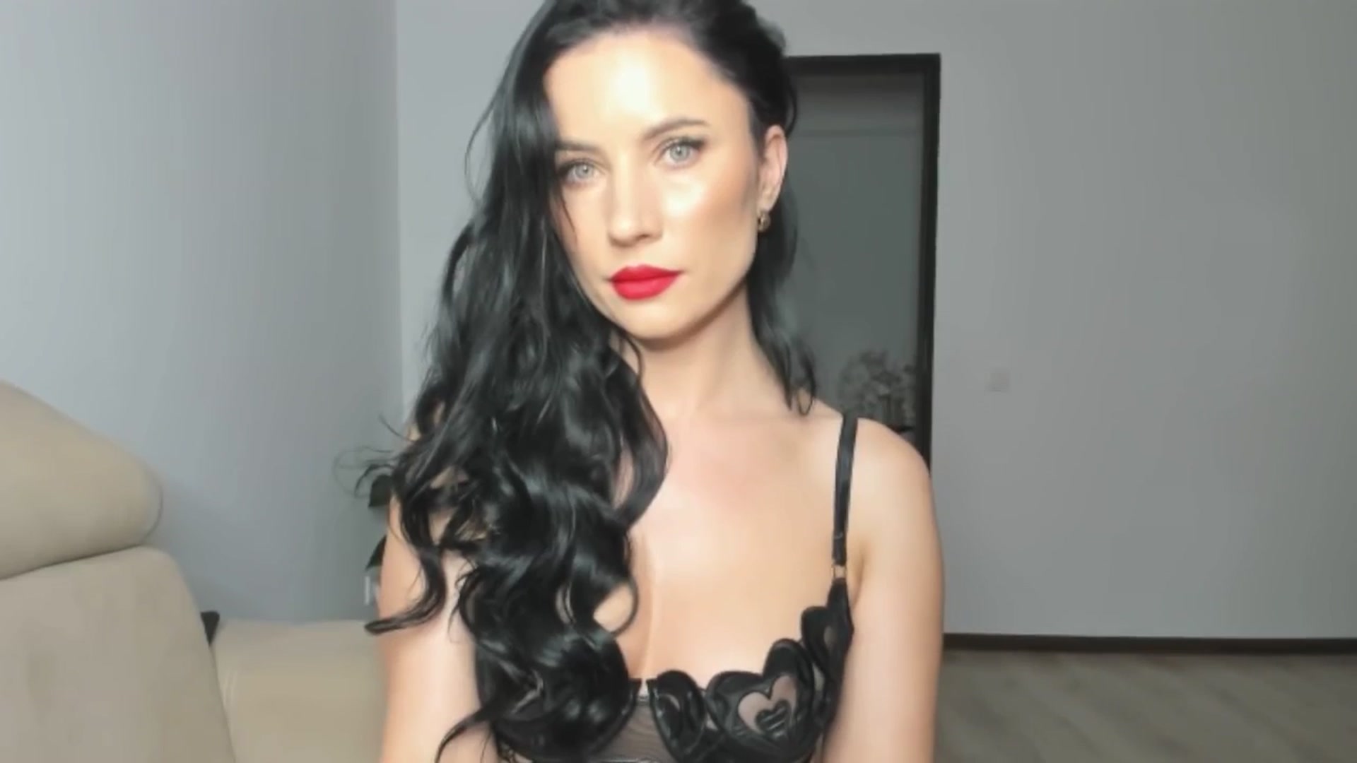 Gallery image thumbnail from Ms_Seductive's myfreecams stream on, 01/19/2025, 14:46 image 7 of 20