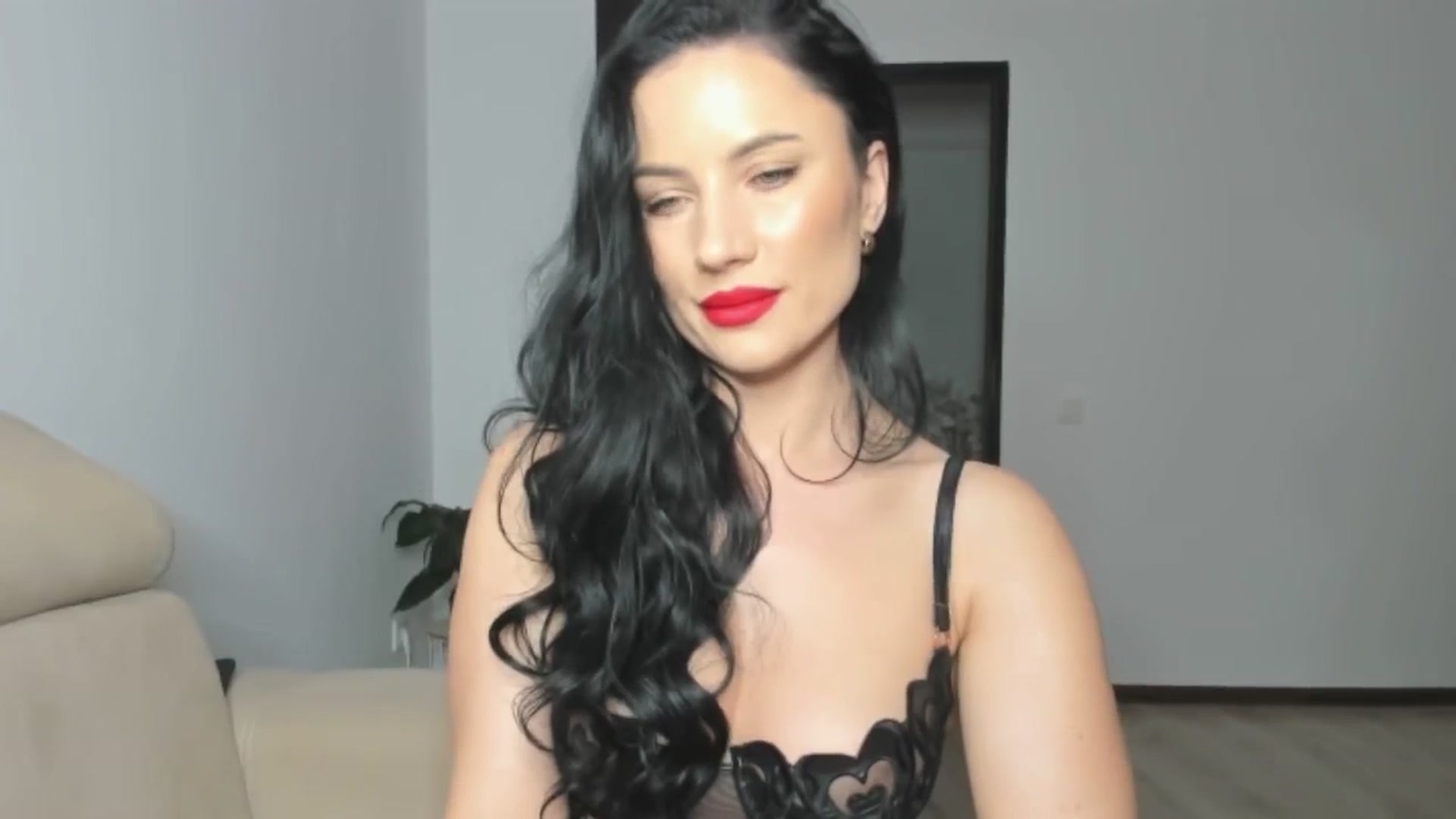 Gallery image thumbnail from Ms_Seductive's myfreecams stream on, 01/19/2025, 14:46 image 8 of 20