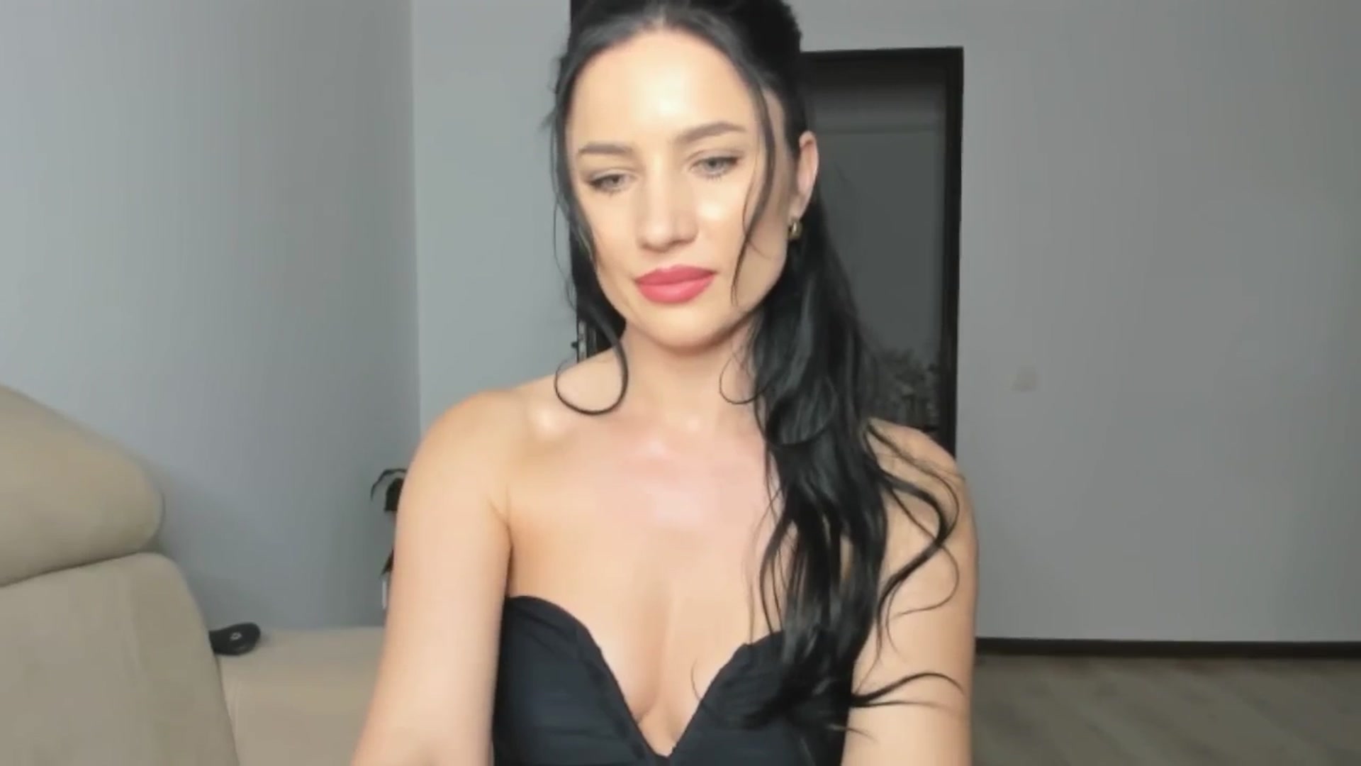 Gallery image thumbnail from Ms_Seductive's myfreecams stream on, 01/21/2025, 16:07 image 15 of 20