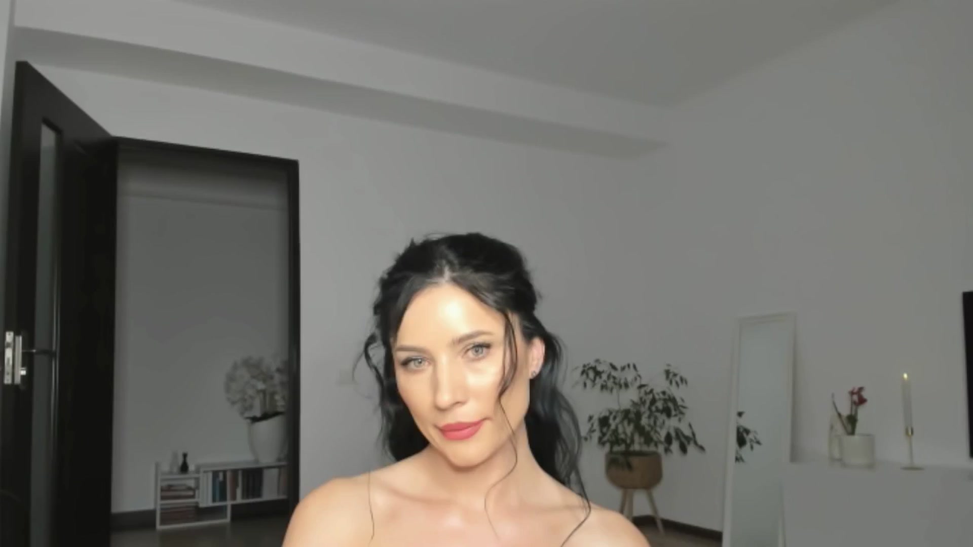 Gallery image thumbnail from Ms_Seductive's myfreecams stream on, 01/26/2025, 19:01 image 3 of 20
