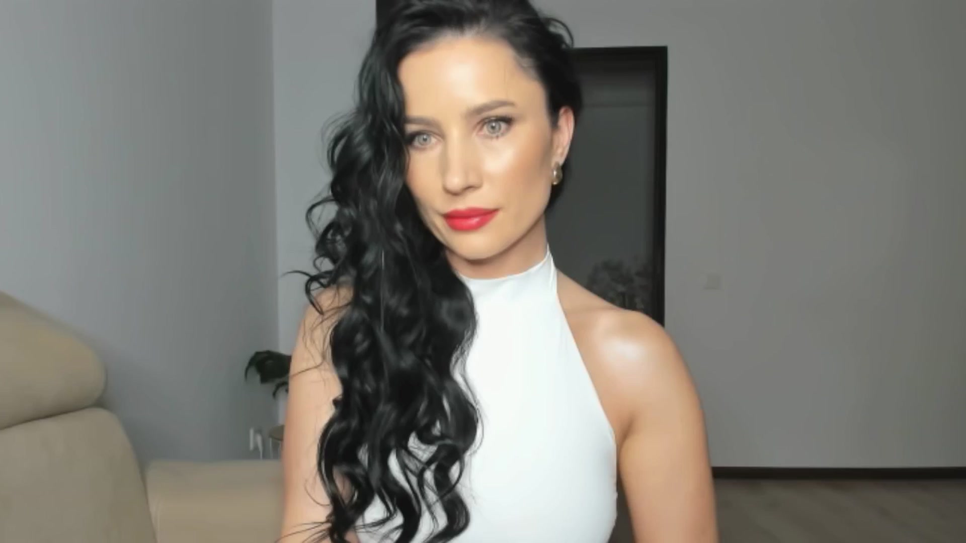 Gallery image thumbnail from Ms_Seductive's myfreecams stream on, 02/04/2025, 17:15 image 1 of 20