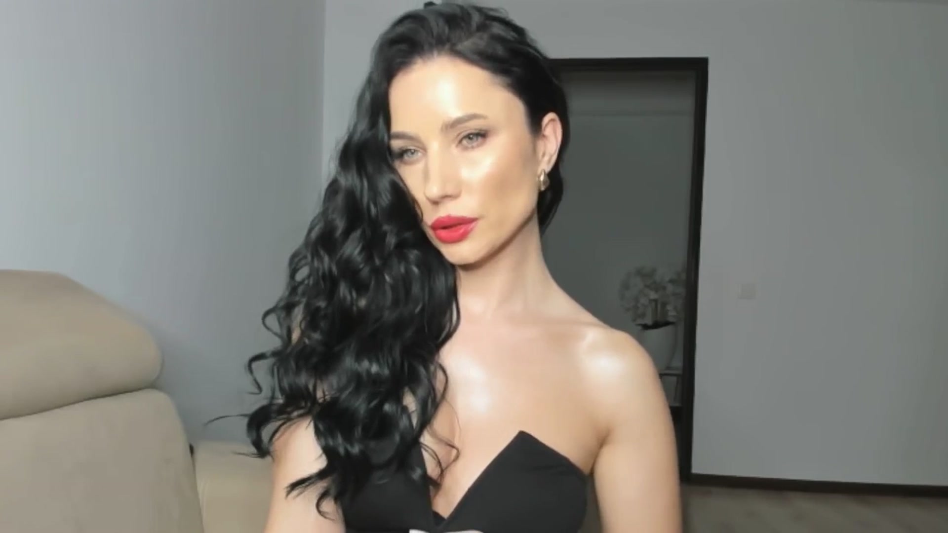 Gallery image thumbnail from Ms_Seductive's myfreecams stream on, 02/11/2025, 14:24 image 12 of 20