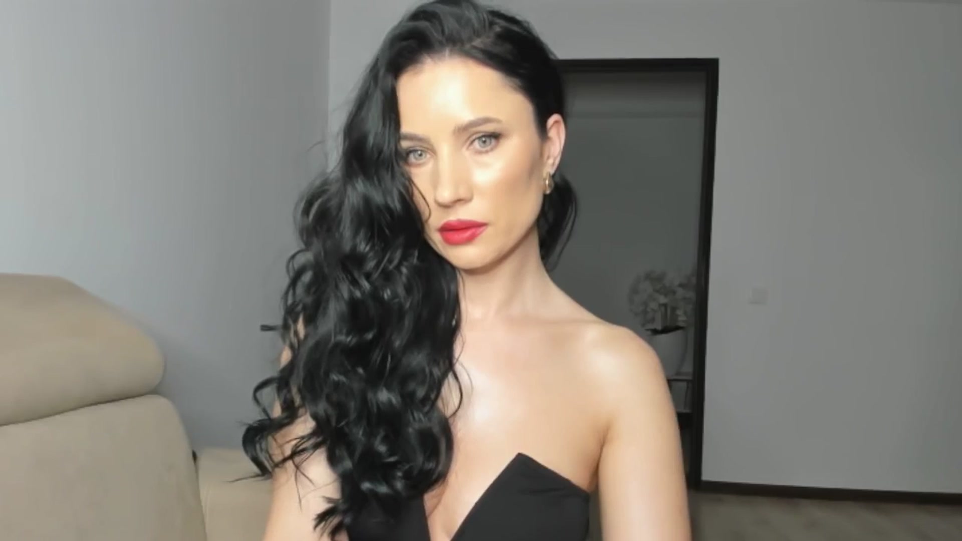 Gallery image thumbnail from Ms_Seductive's myfreecams stream on, 02/11/2025, 14:24 image 11 of 20