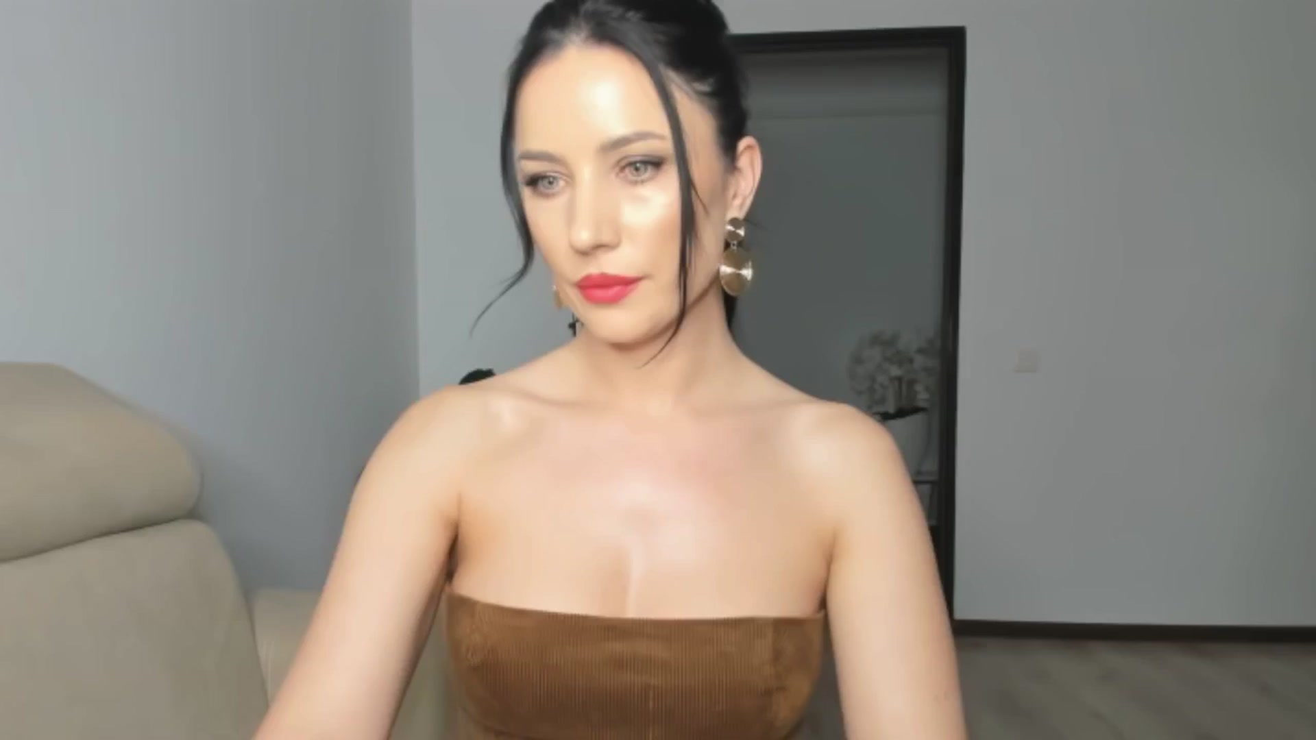 Gallery image thumbnail from Ms_Seductive's myfreecams stream on, 02/23/2025, 14:19 image 7 of 20