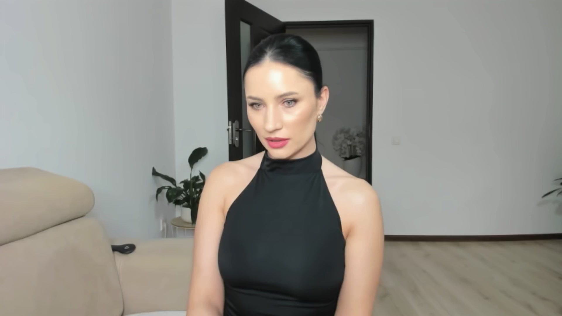 Gallery image thumbnail from Ms_Seductive's myfreecams stream on, 03/20/2025, 17:48 image 13 of 20