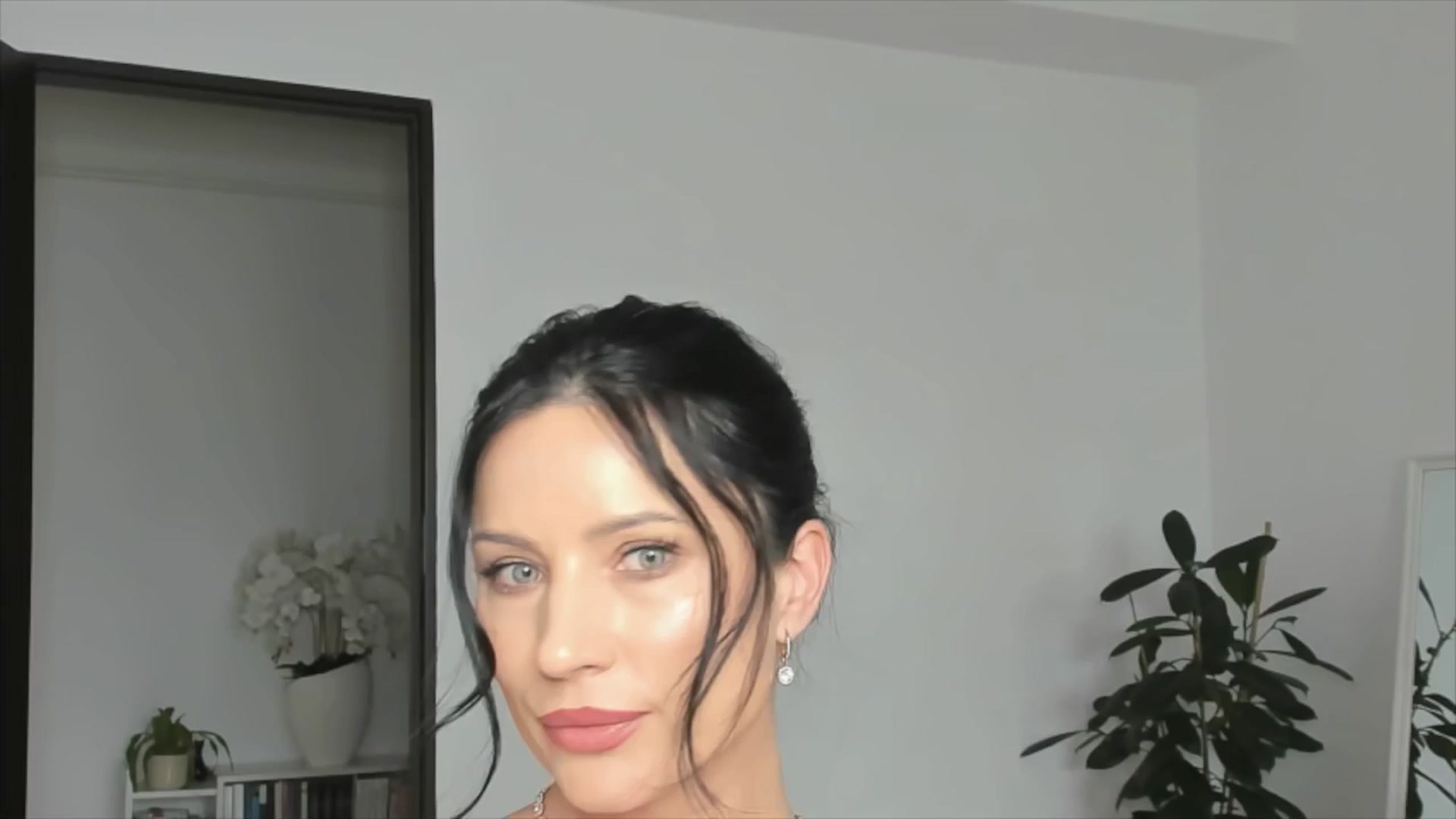 Gallery image thumbnail from Ms_Seductive's myfreecams stream on, 05/07/2025, 13:23 image 5 of 20