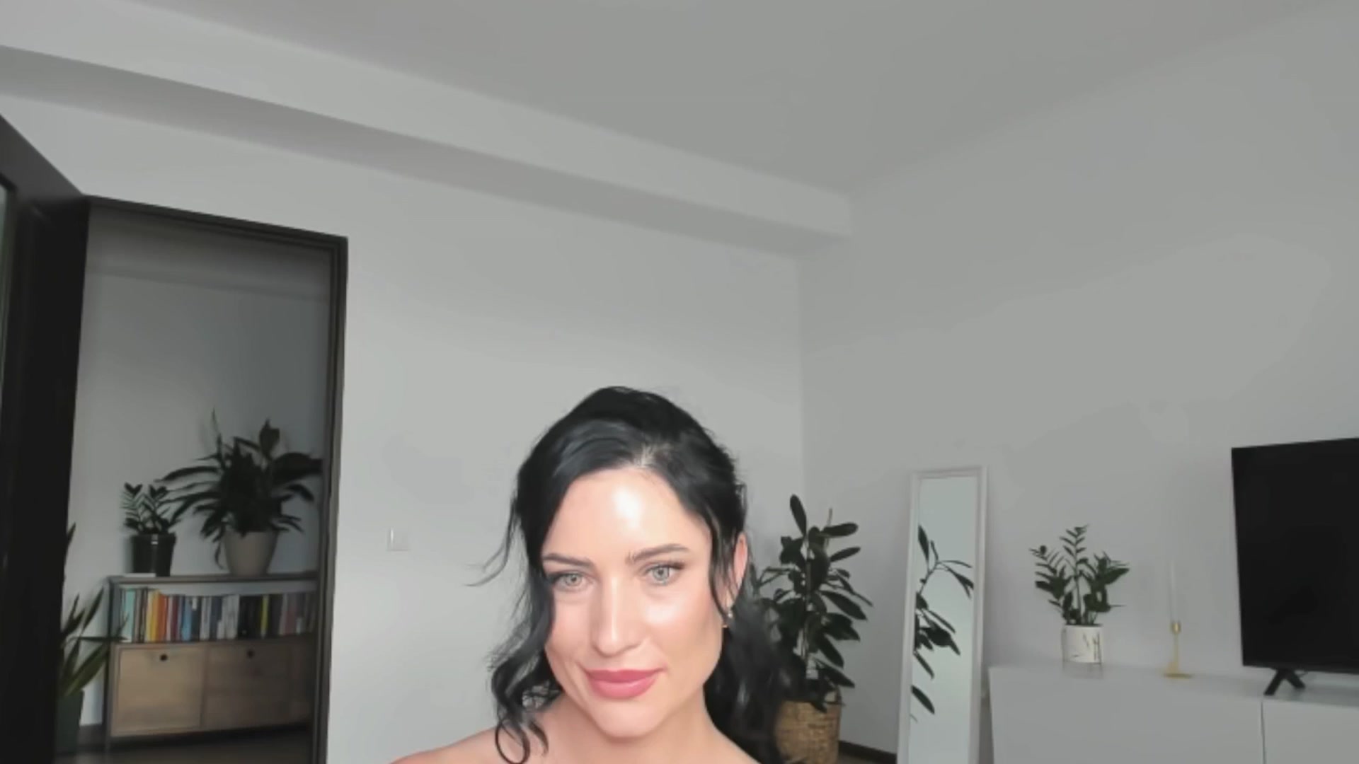 Gallery image thumbnail from Ms_Seductive's myfreecams stream on, 08/01/2025, 16:49 image 13 of 20