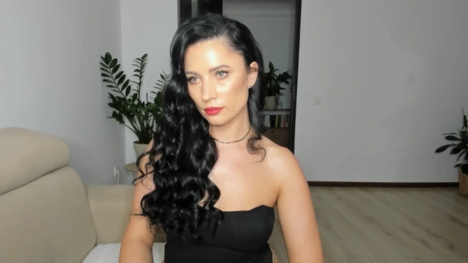 Gallery image thumbnail from Ms_Seductive's myfreecams stream on, 09/10/2025, 13:25 image 16 of 20