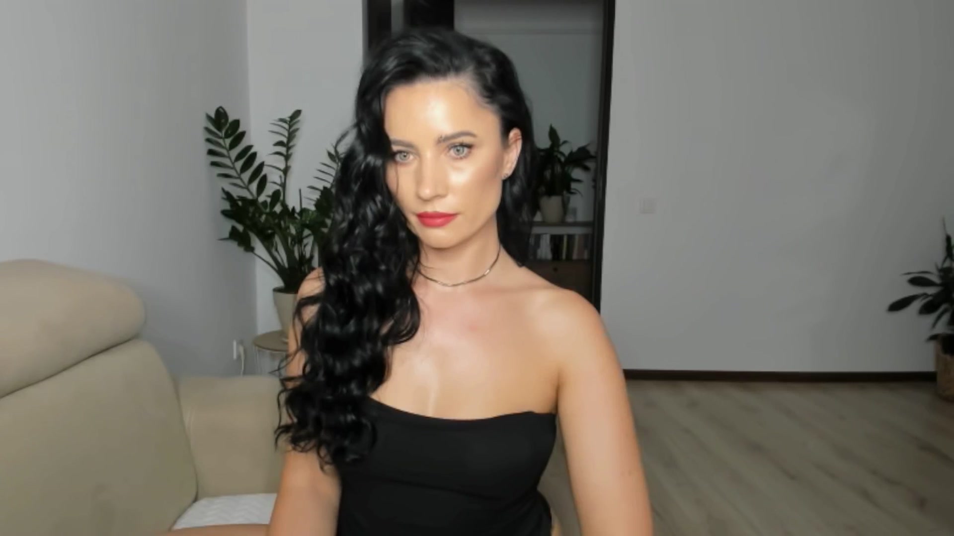 Gallery image thumbnail from Ms_Seductive's myfreecams stream on, 09/10/2025, 15:21 image 2 of 20