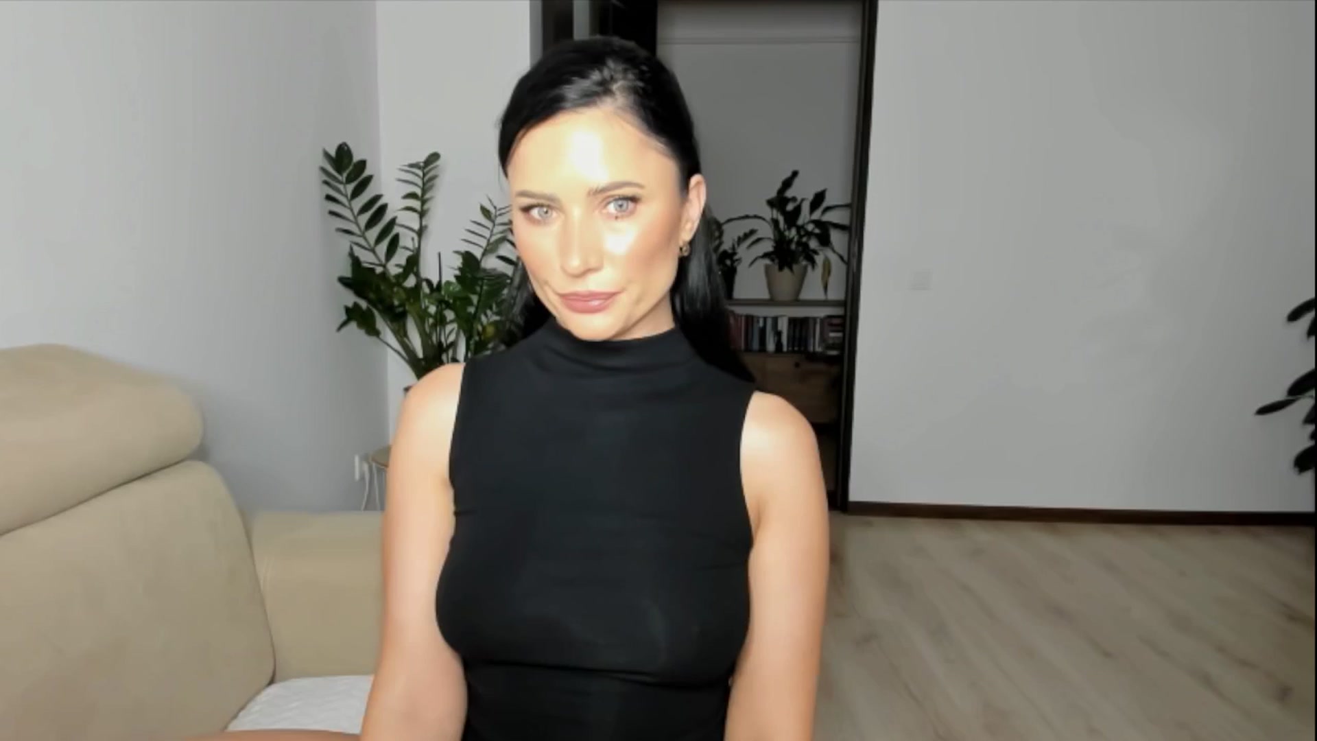 Gallery image thumbnail from Ms_Seductive's myfreecams stream on, 10/16/2025, 15:32 image 7 of 20