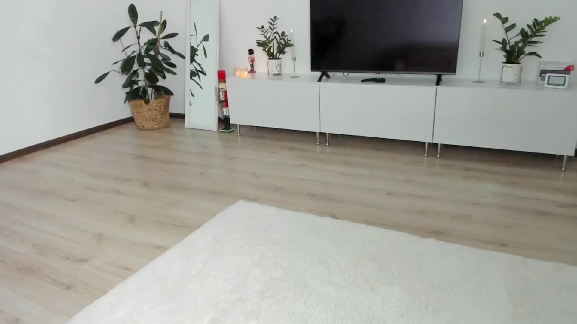 Gallery image thumbnail from Ms_Seductive's myfreecams stream on, 12/02/2025, 15:46 image 19 of 20