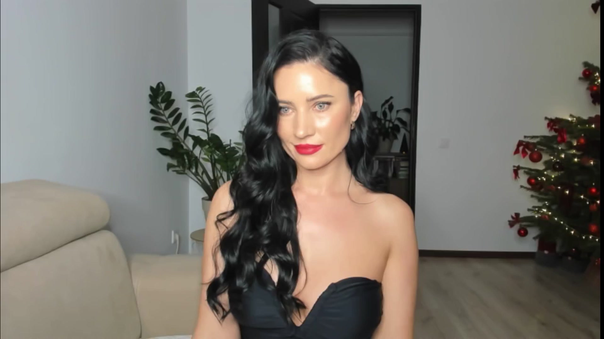 Gallery image thumbnail from Ms_Seductive's myfreecams stream on, 12/12/2025, 15:34 image 14 of 20
