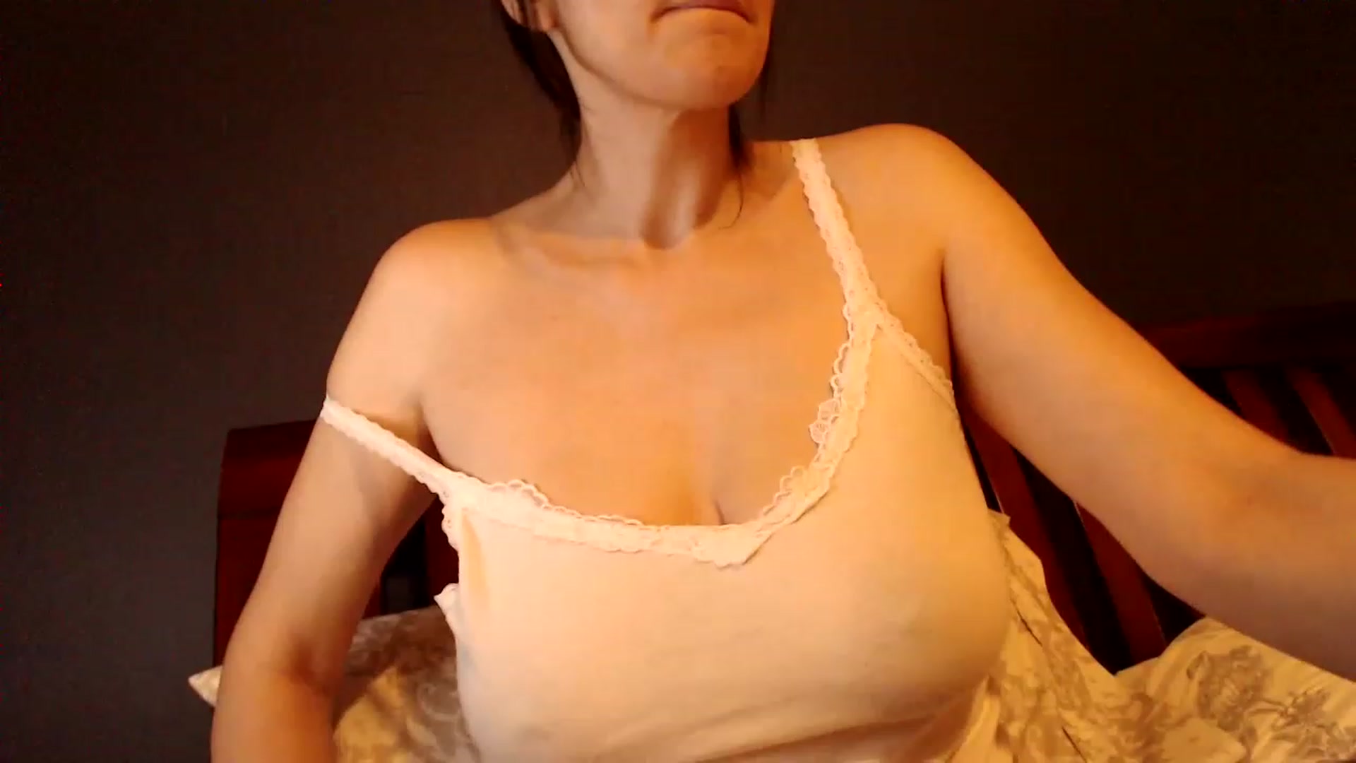 Gallery image thumbnail from Ms_Sultriness's myfreecams stream on, 11/26/2022, 02:22 image 6 of 20