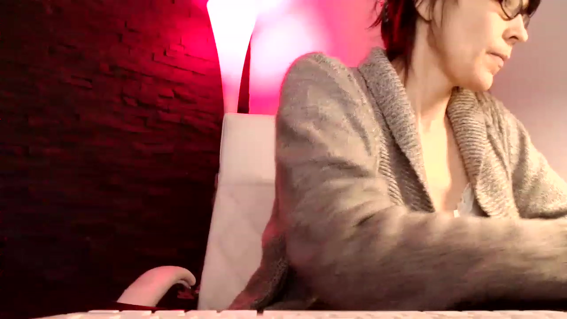 Gallery image thumbnail from Ms_Sultriness's myfreecams stream on, 01/21/2023, 19:12 image 16 of 20