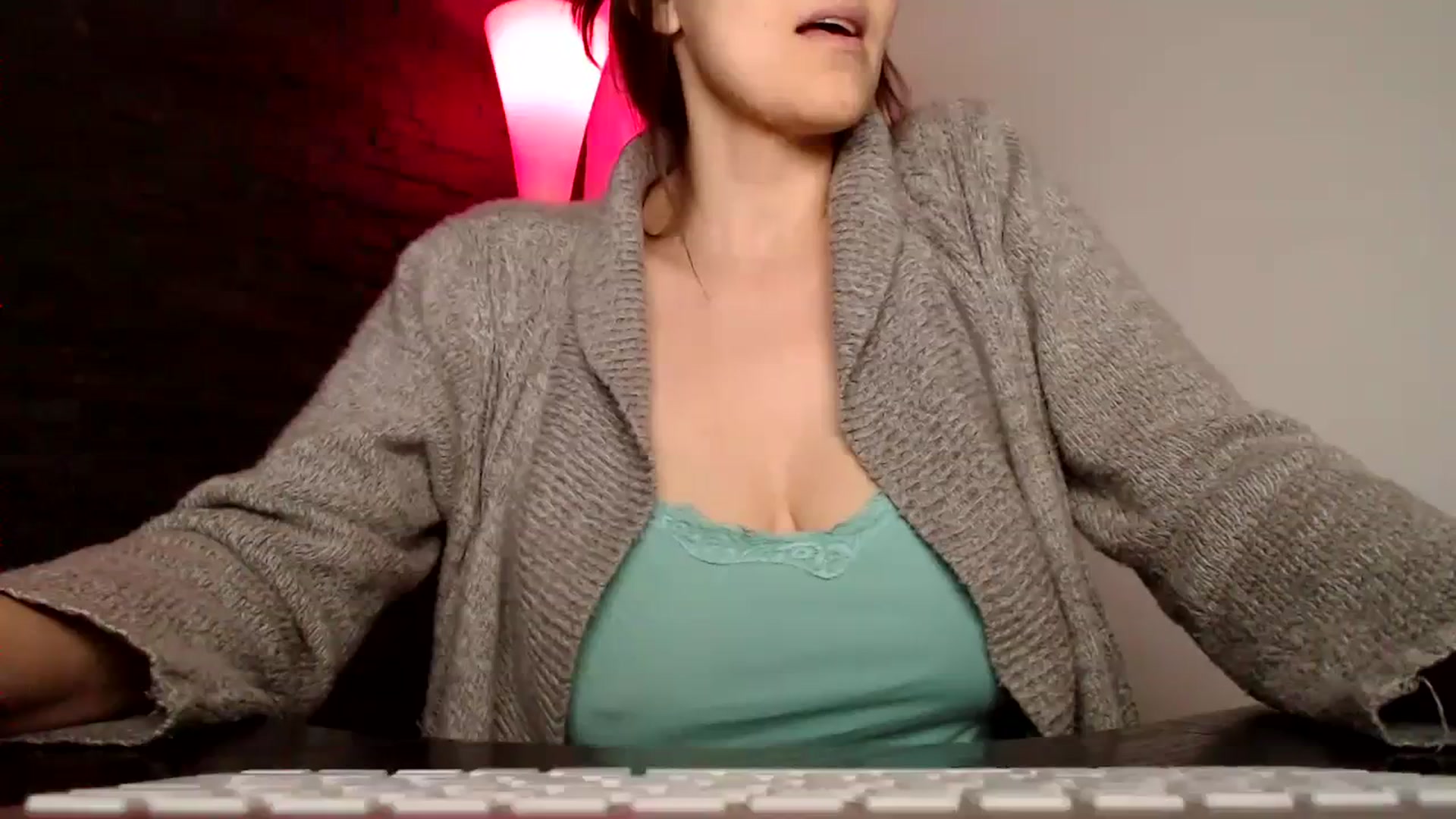 Gallery image thumbnail from Ms_Sultriness's myfreecams stream on, 02/27/2024, 18:38 image 1 of 20