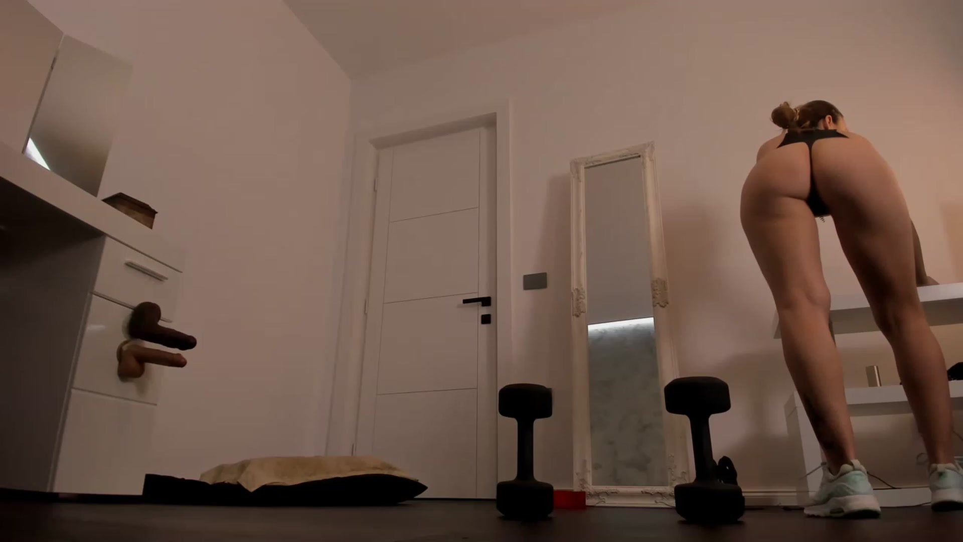 Gallery image thumbnail from Ms_Ugly's myfreecams stream on, 04/10/2023, 10:24 image 11 of 20