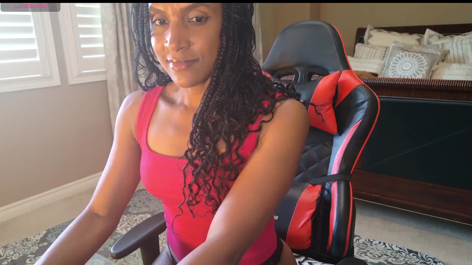 Gallery image thumbnail from Ms_WetNWild's myfreecams stream on, 08/30/2024, 17:35 image 10 of 20
