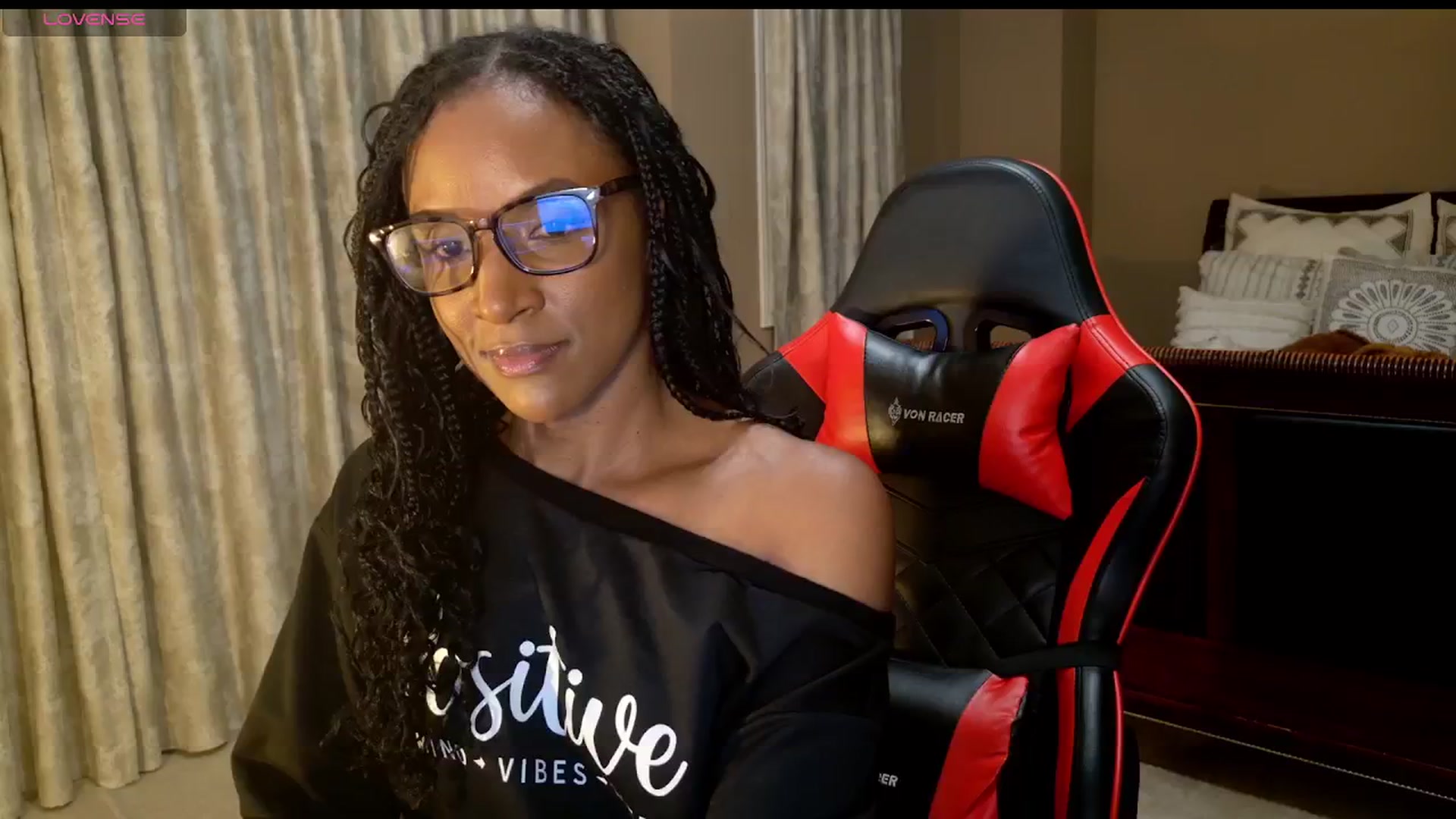 Gallery image thumbnail from Ms_WetNWild's myfreecams stream on, 09/09/2024, 24:01 image 2 of 20