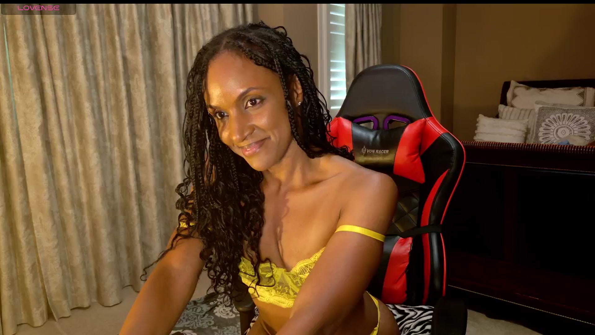 Gallery image thumbnail from Ms_WetNWild's myfreecams stream on, 09/13/2024, 15:55 image 15 of 20