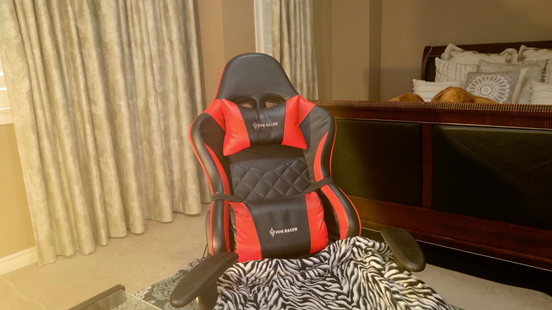 Gallery image thumbnail from Ms_WetNWild's myfreecams stream on, 11/11/2024, 17:14 image 19 of 20