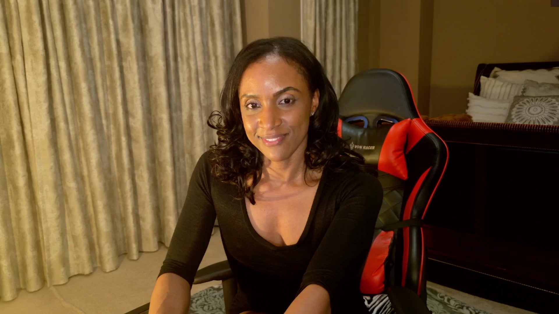 Gallery image thumbnail from Ms_WetNWild's myfreecams stream on, 11/17/2024, 11:37 image 4 of 20