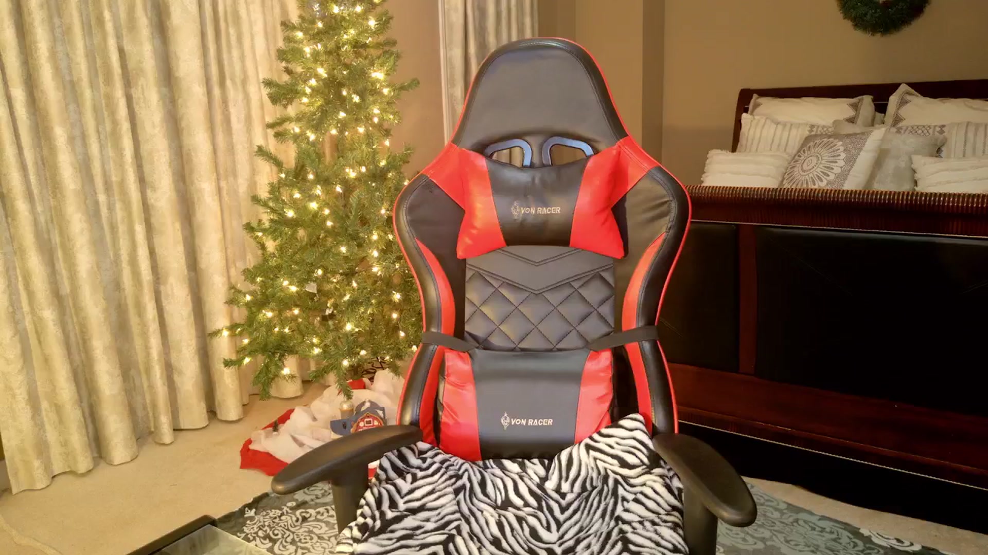 Gallery image thumbnail from Ms_WetNWild's myfreecams stream on, 11/29/2024, 05:16 image 4 of 20
